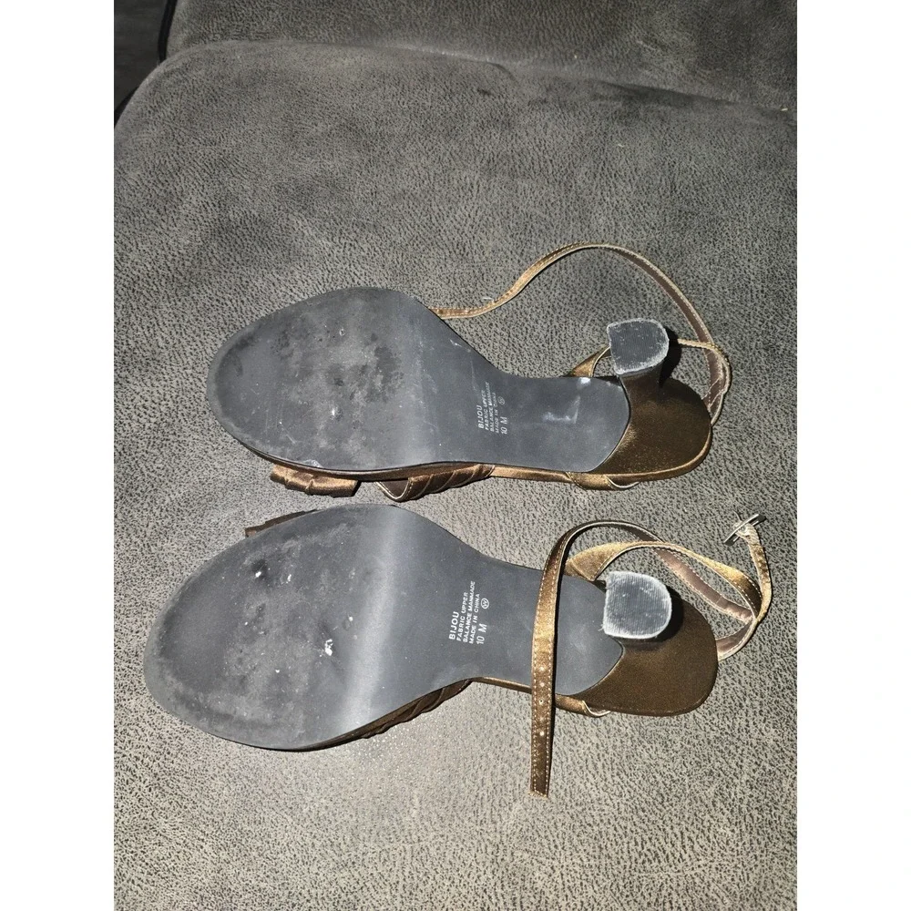 MUDD STRAPPY METALLIC BRONZE SANDALS W/ANKLE STRAP SIZE‎ 10 EUC